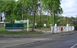 Bramley & Wonersh Station - Signal Box & Crossing Gates - 2005
