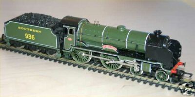 Hornby model R132 - School's Class No. 936 'Cranleigh'