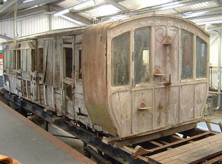 LBSCR Stroudley Coach Body 949